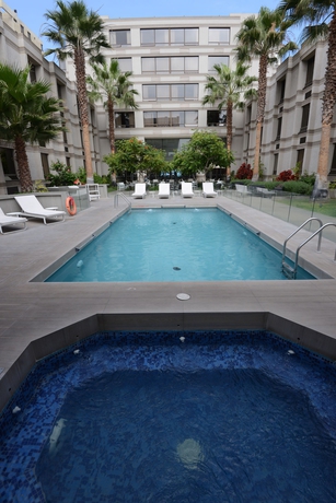 Imagen de la piscina del Hotel Holiday Inn Express Iquique. Foto 16