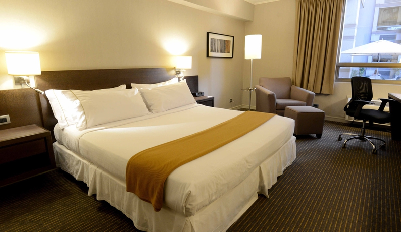 Imagen de la habitación del Hotel Holiday Inn Express Iquique. Foto 4