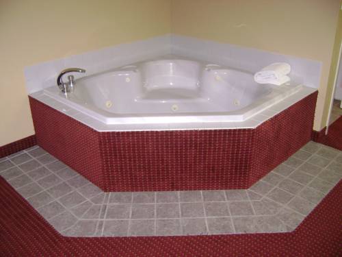 Imagen de la habitación del Hotel Holiday Inn Express Irwin (Pa Tpk Exit 67). Foto 10