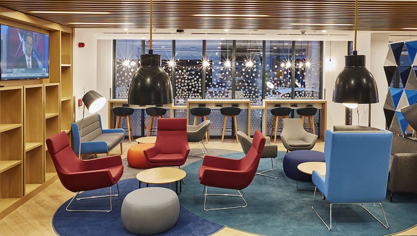 Imagen de los interiores del Hotel Holiday Inn Express Istanbul - Atakoy Metro, an IHG. Foto 16