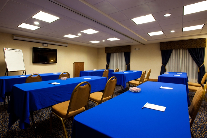 Imagen de los interiores del Hotel Holiday Inn Express Jacksonville - Blount Island, An Ihg. Foto 11