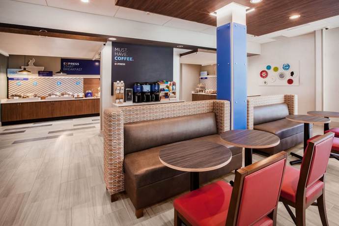 Imagen del bar/restaurante del Hotel Holiday Inn Express Jacksonville South Bartram Prk, An Ihg. Foto 3