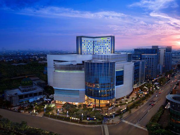 Imagen general del Hotel Holiday Inn Express Jakarta Pluit Citygate. Foto 1