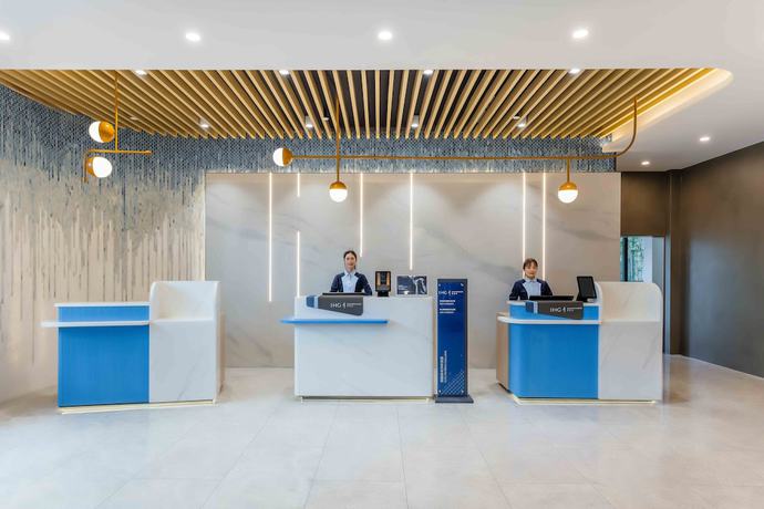 Imagen de los interiores del Hotel Holiday Inn Express Jiangmen East Station, An Ihg. Foto 17