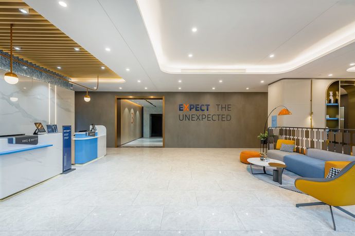 Imagen de los interiores del Hotel Holiday Inn Express Jiangmen East Station, An Ihg. Foto 18