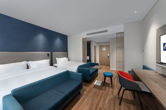 Imagen de la habitación del Hotel Holiday Inn Express Jingdezhen Ancient Town, An Ihg. Foto 12