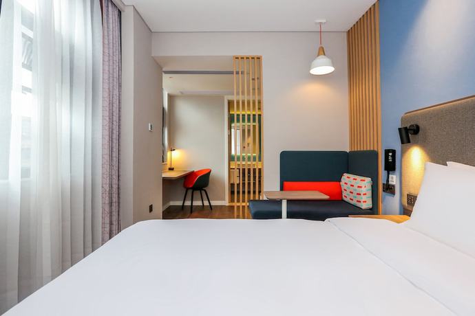Imagen de la habitación del Hotel Holiday Inn Express Jingdezhen Taoxichuan, an IHG. Foto 2