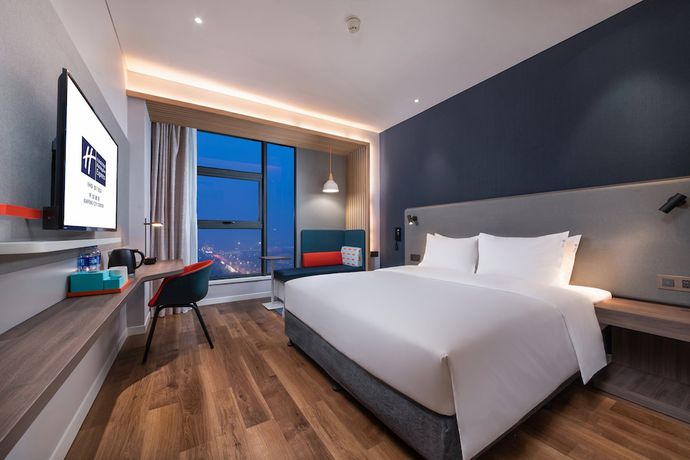 Imagen de la habitación del Hotel Holiday Inn Express Kaifeng City Center, An Ihg. Foto 9