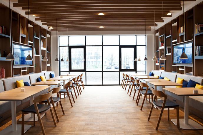 Imagen del bar/restaurante del Hotel Holiday Inn Express Kaiserslautern, An Ihg. Foto 10