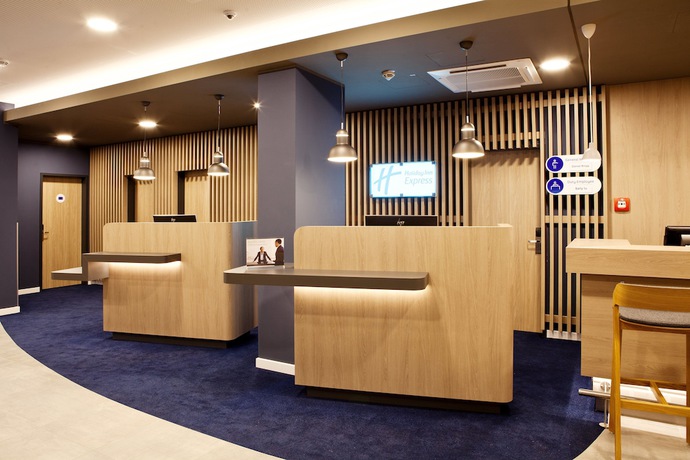 Imagen de los interiores del Hotel Holiday Inn Express Kaiserslautern, An Ihg. Foto 17