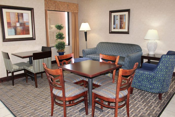 Imagen de los interiores del Hotel Holiday Inn Express Kansas City-liberty, An Ihg. Foto 18