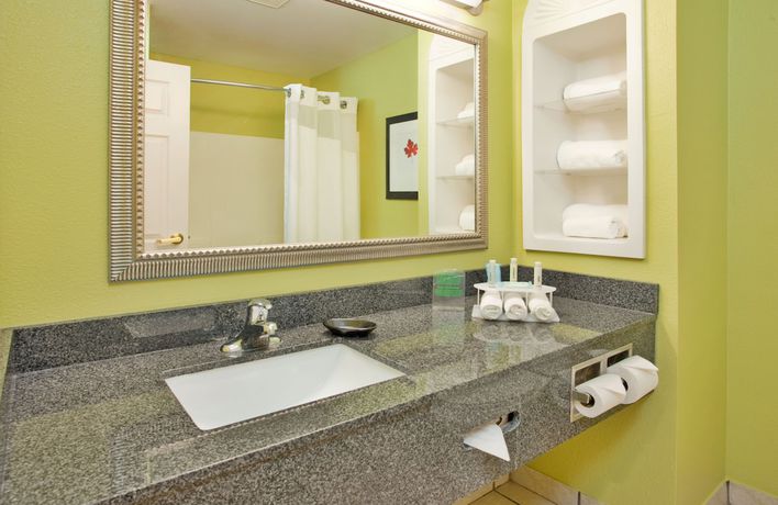 Imagen de la habitación del Hotel Holiday Inn Express Kearney. Foto 13