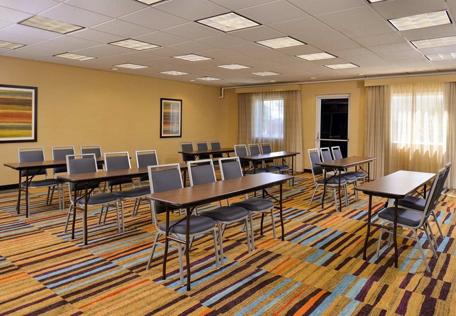 Imagen de la habitación del Hotel Holiday Inn Express Kenner - New Orleans Airport, An Ihg. Foto 6