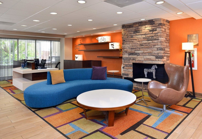Imagen de los interiores del Hotel Holiday Inn Express Kenner - New Orleans Airport, An Ihg. Foto 9
