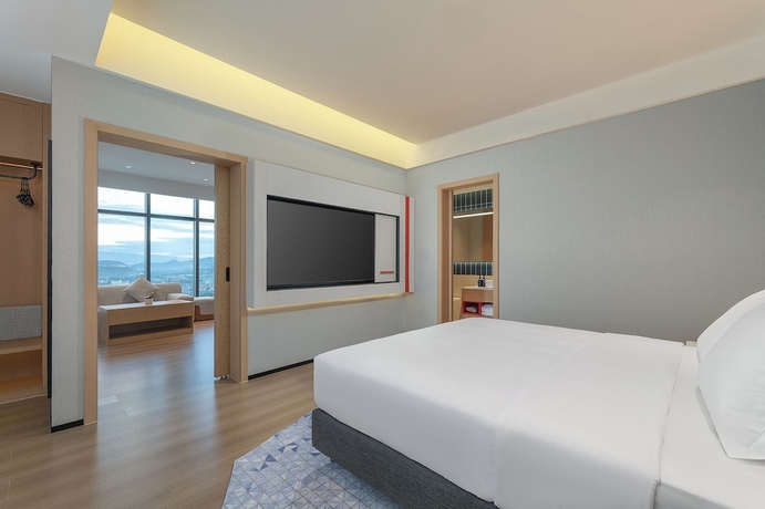 Imagen de la habitación del Hotel Holiday Inn Express Kunming Yiliang Center by IHG. Foto 3