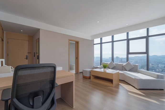 Imagen de la habitación del Hotel Holiday Inn Express Kunming Yiliang Center by IHG. Foto 13