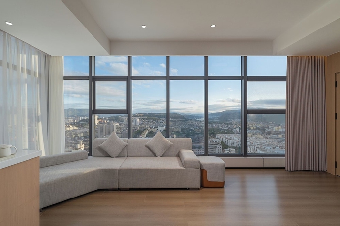 Imagen de la habitación del Hotel Holiday Inn Express Kunming Yiliang Center by IHG. Foto 15