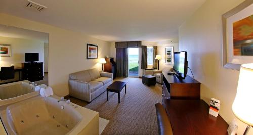 Imagen general del Hotel Holiday Inn Express Lake Front - St Ignace. Foto 5