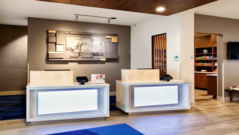 Imagen de los interiores del Hotel Holiday Inn Express Lake Wales N-Winter Haven, an IHG Hotel. Foto 16