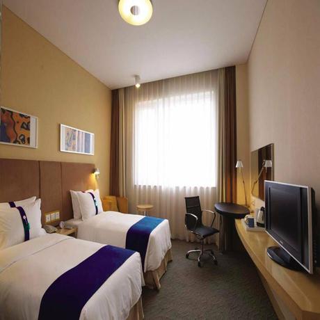 Imagen de la habitación del Hotel Holiday Inn Express Langfang New Chaoyang. Foto 10