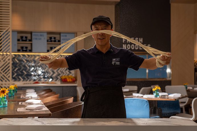 Imagen del bar/restaurante del Hotel Holiday Inn Express Lanzhou New District by IHG. Foto 2