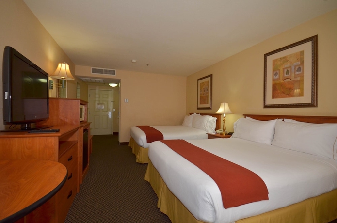 Imagen de la habitación del Hotel Holiday Inn Express Las Vegas-nellis, An Ihg. Foto 9