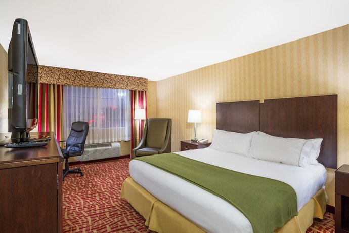 Imagen de la habitación del Hotel Holiday Inn Express - Layton by IHG. Foto 7