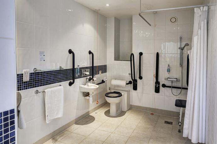 Imagen de la habitación del Hotel Holiday Inn Express Leeds City Centre Armouries, An Ihg. Foto 8