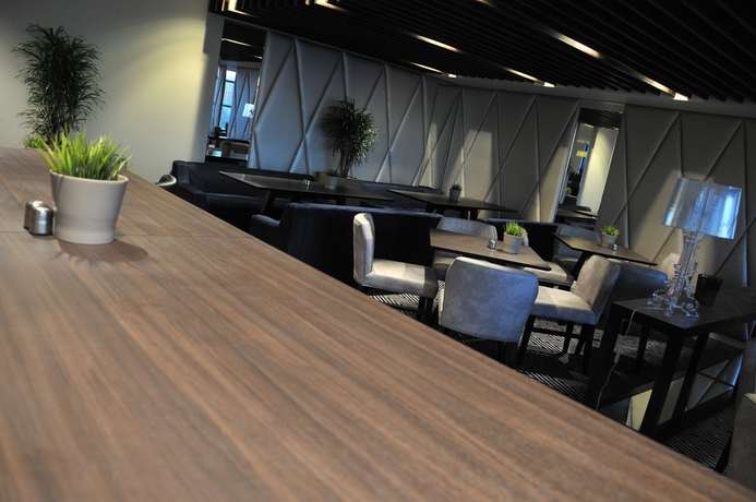 Imagen de los interiores del Hotel Holiday Inn Express Leigh - Sports Village, An Ihg. Foto 15