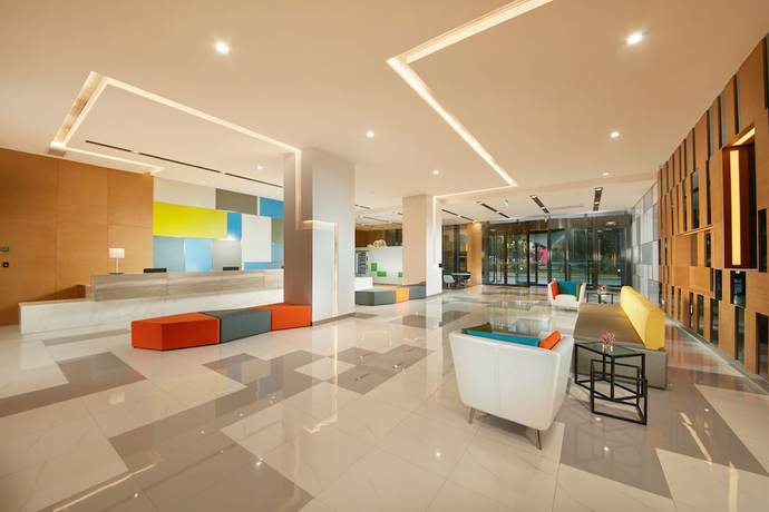 Imagen de la habitación del Hotel Holiday Inn Express Leshan City Square, An Ihg. Foto 7