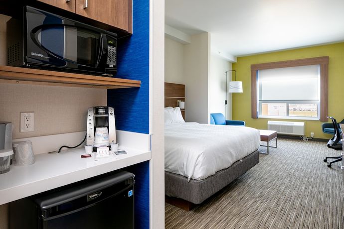 Imagen de la habitación del Hotel Holiday Inn Express Lethbridge Southeast, An Ihg. Foto 3