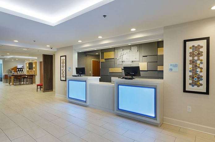 Imagen de los interiores del Hotel Holiday Inn Express Lexington, An Ihg. Foto 18