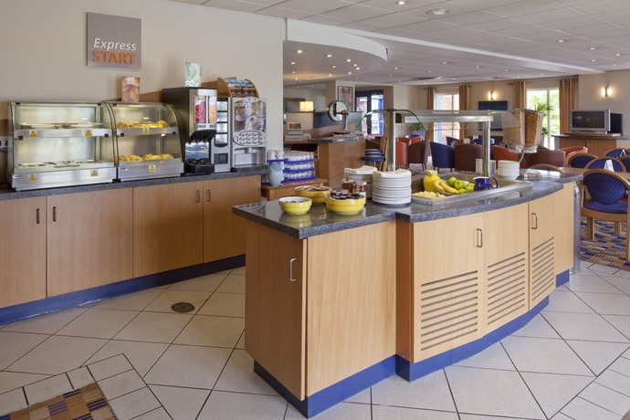 Imagen del bar/restaurante del Hotel Holiday Inn Express Lichfield. Foto 6