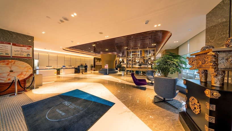 Imagen de los interiores del Hotel Holiday Inn Express Linyi Riverside, An Ihg. Foto 19