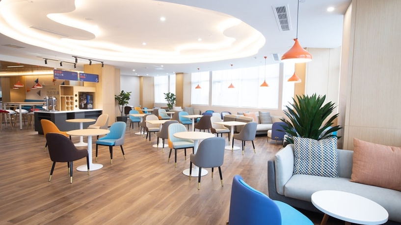 Imagen del bar/restaurante del Hotel Holiday Inn Express Linyi West, An Ihg. Foto 4