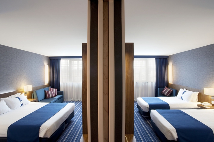Imagen de la habitación del Hotel Holiday Inn Express Lisbon Airport. Foto 5
