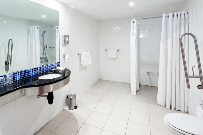 Imagen de la habitación del Hotel Holiday Inn Express Lisbon - Oeiras, An Ihg. Foto 5