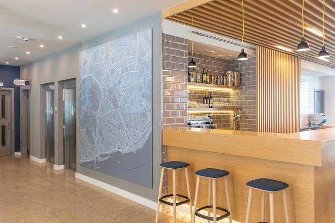 Imagen de los interiores del Hotel Holiday Inn Express Lisbon - Plaza Saldanha, An Ihg. Foto 19
