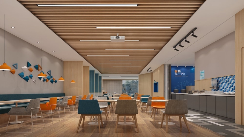 Imagen del bar/restaurante del Hotel Holiday Inn Express Lishui City Center. Foto 5