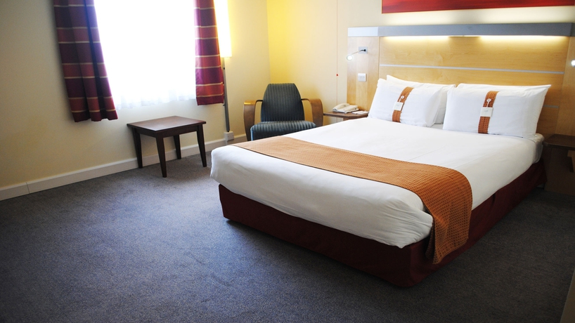 Imagen de la habitación del Hotel Holiday Inn Express Liverpool John Lennon Airport. Foto 6