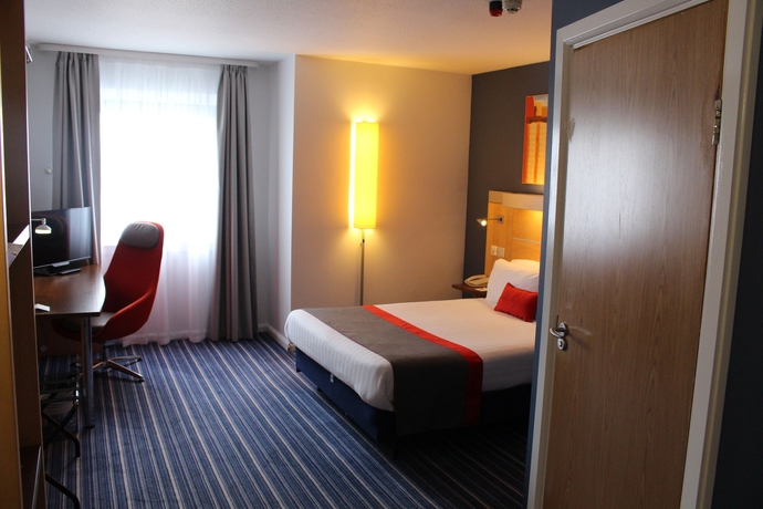 Imagen de la habitación del Hotel Holiday Inn Express London - Croydon, An Ihg. Foto 6