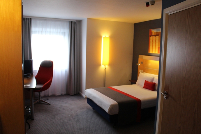 Imagen de la habitación del Hotel Holiday Inn Express London - Croydon, An Ihg. Foto 7