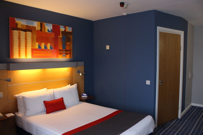 Imagen de la habitación del Hotel Holiday Inn Express London - Croydon, An Ihg. Foto 10