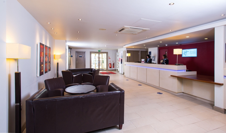 Imagen de los interiores del Hotel Holiday Inn Express London - Dartford, An Ihg. Foto 14