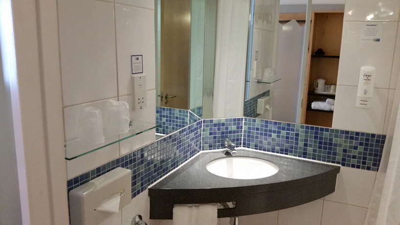 Imagen de la habitación del Hotel Holiday Inn Express London - Earl's Court, An Ihg. Foto 6