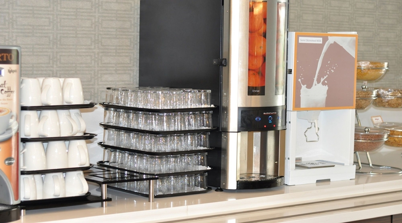 Imagen del bar/restaurante del Hotel Holiday Inn Express London - Earl's Court, An Ihg. Foto 4