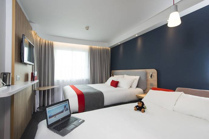Imagen de la habitación del Hotel Holiday Inn Express London Hammersmith. Foto 15
