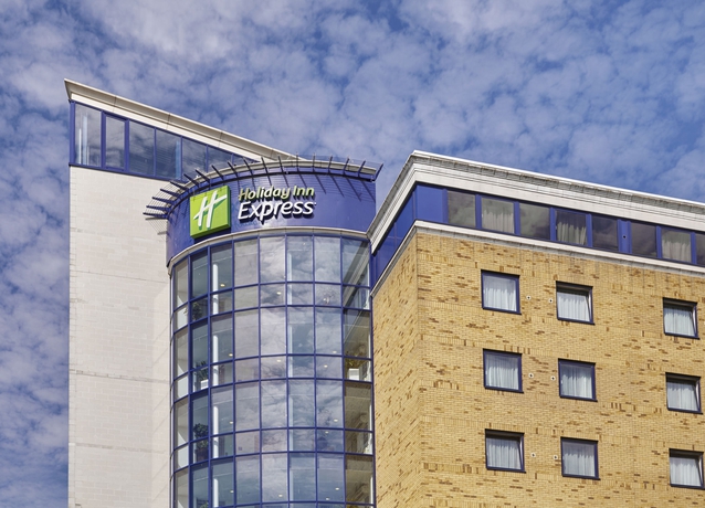 Imagen general del Hotel Holiday Inn Express London - Newbury Park, An Ihg. Foto 1