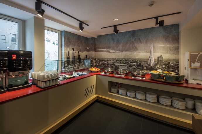 Imagen del bar/restaurante del Hotel Holiday Inn Express London - Southwark, An Ihg. Foto 4