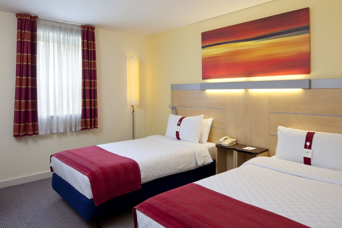 Imagen de la habitación del Hotel Holiday Inn Express London Stansted Airport. Foto 4